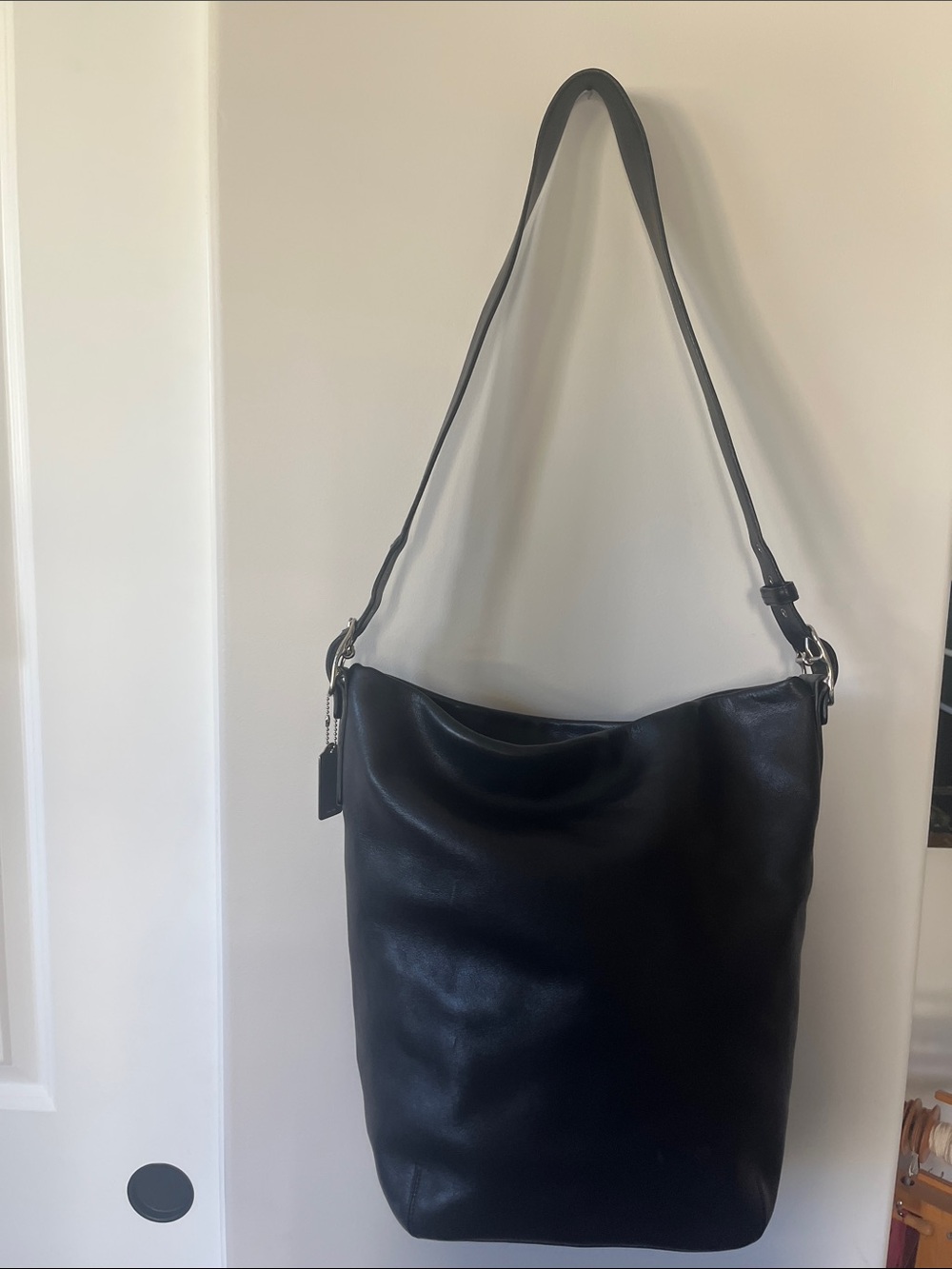 Classic And Rare Coach Black Leather Shoulder Bucket Bag 9151 EUC